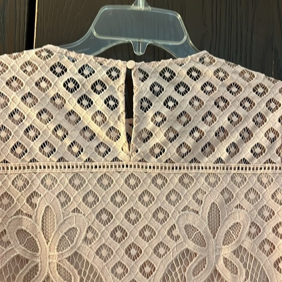 Express peach crocheted long sleeve top. Size Medium. NWT. - Picture 10 of 13